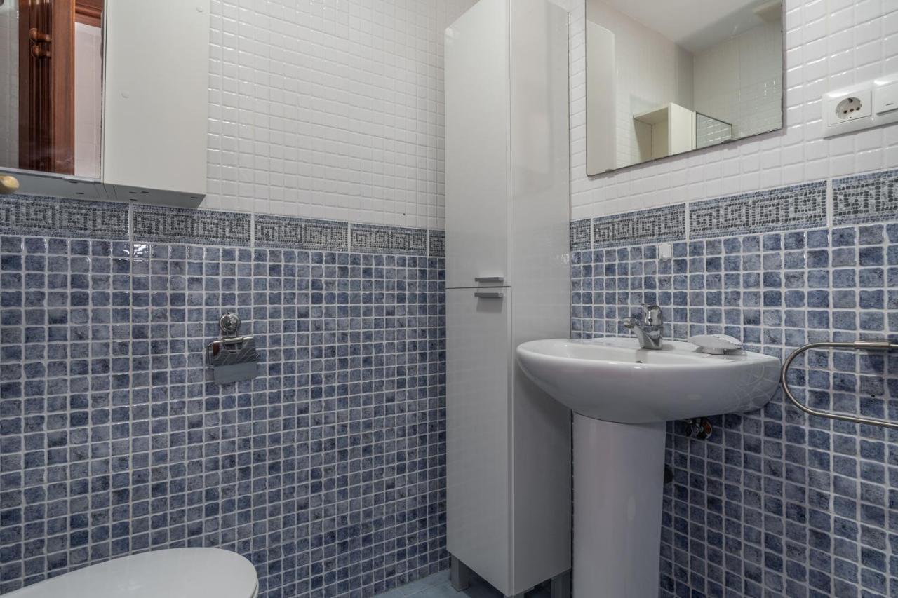 Tuguest Heroe Apartment Málaga Dış mekan fotoğraf